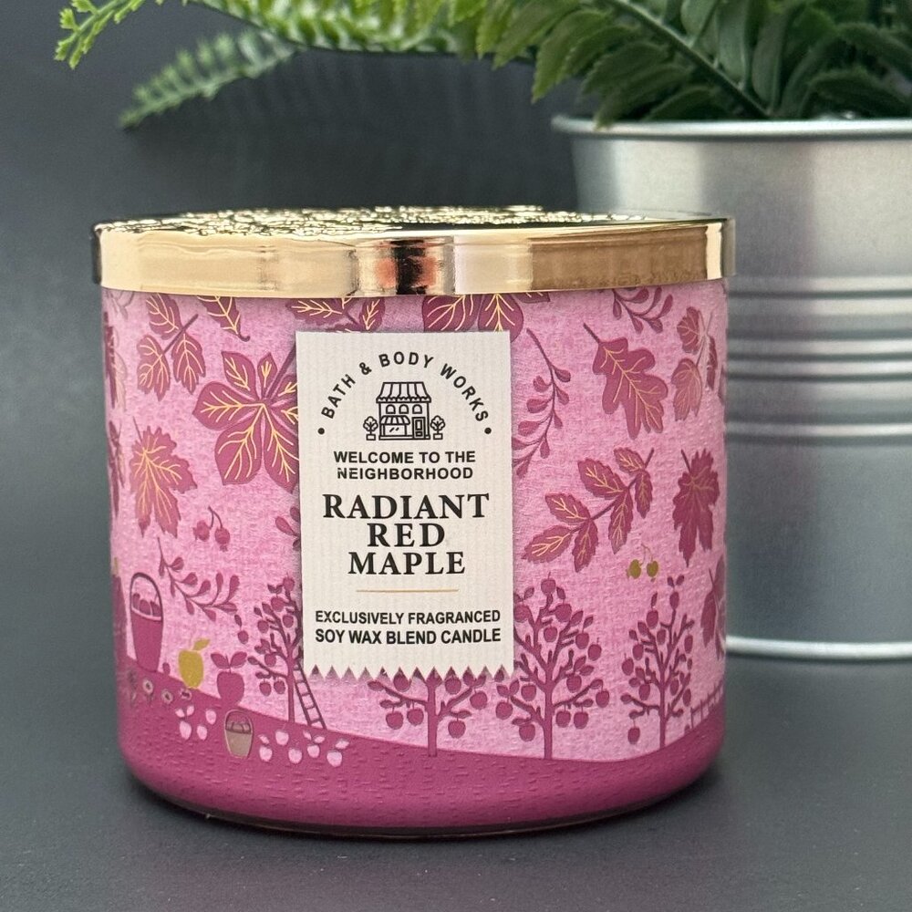 BBW Radiant Red Maple Bath & Body Works 3 Wick Candle